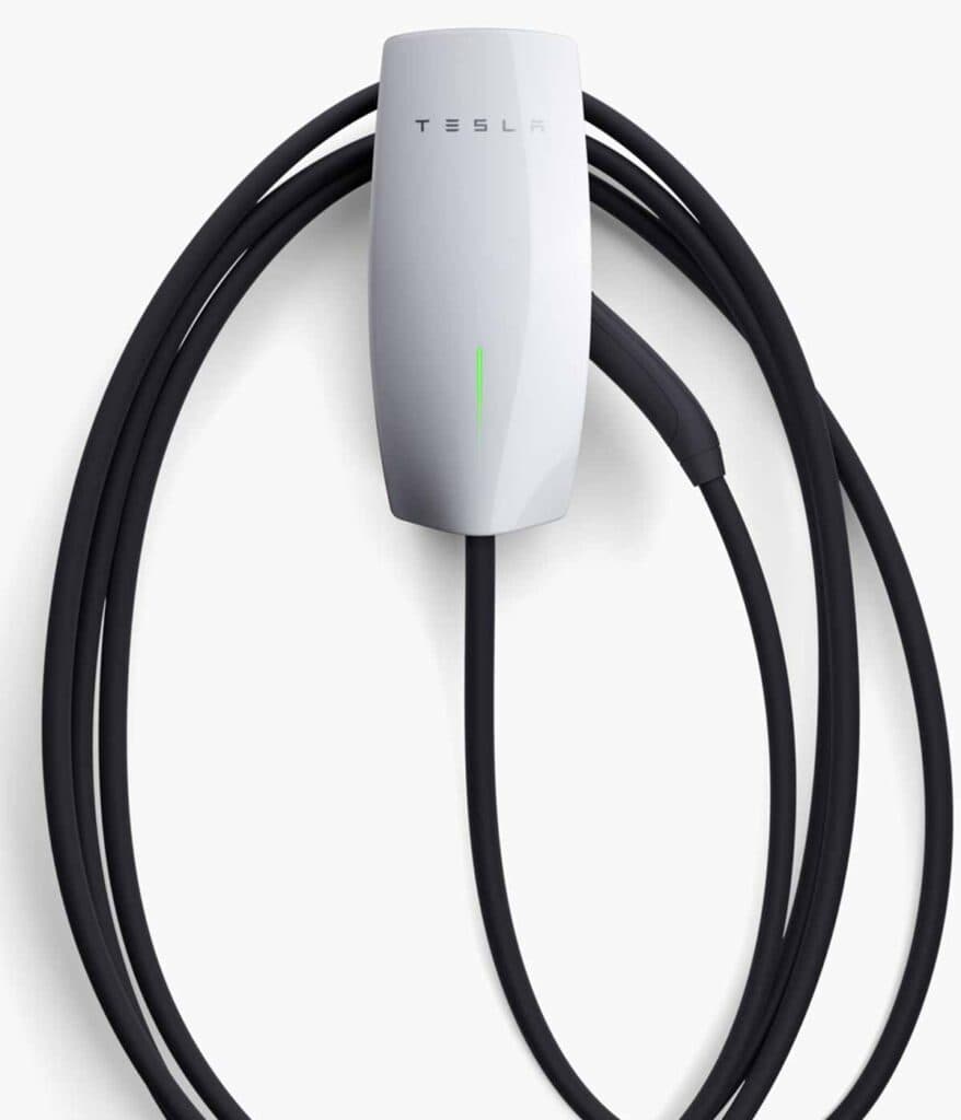 tesla-wall-connector-third-generation-electric-car-charger-2